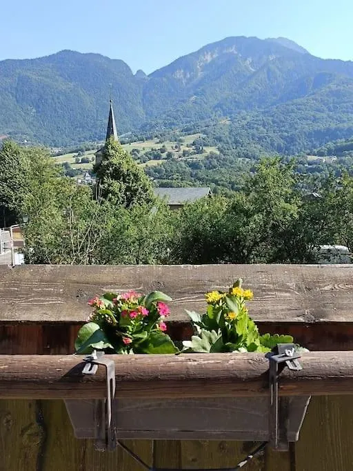 Appartement Avec Terrasse Et Parking Prive Grand-Aigueblanche